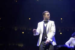 Justin Timberlake on Feb 9, 2014 [764-small]