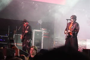 5 Seconds of Summer / Jason Derulo / SERAPHINA / DJ4Low / DJ Kav on Jul 5, 2026 [821-small]