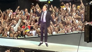 Harry Styles / Shania Twain on Jul 4, 2026 [441-small]