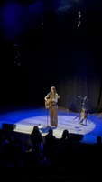 Dodie / Lizzy McAlpine on Feb 13, 2022 [903-small]