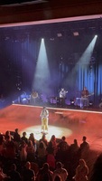 Dodie / Lizzy McAlpine on Feb 13, 2022 [906-small]