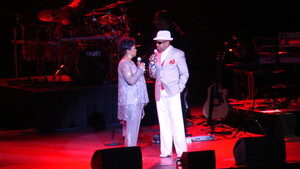 Gladys Knight on Feb 14, 2012 [600-small]