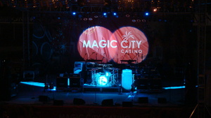 Little River Band / Brian Howe on Dec 1, 2012 [639-small]