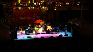 Little River Band / Brian Howe on Dec 1, 2012 [640-small]