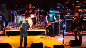 Little River Band / Brian Howe on Dec 1, 2012 [646-small]