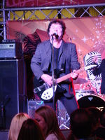 The Romantics on Mar 15, 2014 [932-small]