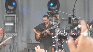 Dave Matthews Band / Dave Matthews & Tim Reynolds on Jul 9, 2011 [845-small]
