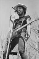 Aerosmith / Fairport Convention / Fatback / Bruce Springsteen & The E Street Band on Apr 27, 1974 [556-small]