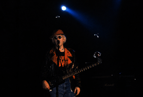 The Damned / Doctor And The Medics on Dec 23, 1989 [566-small]