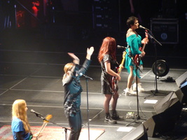 "Replay America" / The Go-Go's / Patty Smyth / Martha Davis and The Motels / Cutting Crew / Naked Eyes on Jul 6, 2014 [978-small]