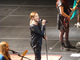 "Replay America" / The Go-Go's / Patty Smyth / Martha Davis and The Motels / Cutting Crew / Naked Eyes on Jul 6, 2014 [980-small]