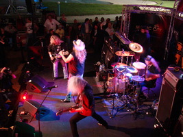 The Guess Who / Molly Hatchet on Nov 22, 2014 [989-small]