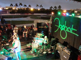 Foghat on Nov 22, 2014 [998-small]