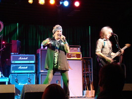 Lita Ford / Jack Russell's Great White on Apr 3, 2015 [848-small]