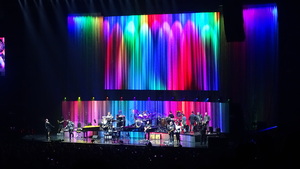 Phil Collins on Oct 5, 2018 [551-small]