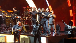 Phil Collins on Oct 5, 2018 [554-small]