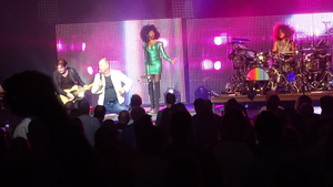 Simple Minds on Nov 8, 2018 [584-small]