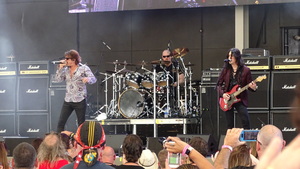 Ace Frehley / Kix / Winger / Zebra / Sebastian Bach / Vince Neil / Eric Martin / Red Dragon Cartel / Stellar Revival / Night Ranger / Steelheart / Tom Keifer on Nov 10, 2018 [642-small]