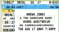 Norah Jones / Amos Lee on Aug 17, 2004 [617-small]