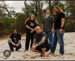 Down / Fake Idols / Warfare on Aug 11, 2014 [906-small]
