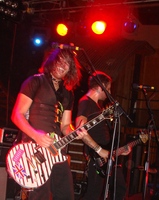 Oh No Not Stereo ~ 
Skyler Nielsen & Airin Older, tags: Oh No Not Stereo, West Hollywood, California, United States, Troubadour - Lido Beach / Scarlet Grey / Oh No Not Stereo / The Leisurelies / Total Mischief on Jul 14, 2009 [389-small]