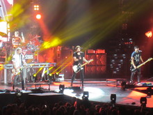 5 Seconds of Summer / Hey Violet / Roy English on Aug 30, 2016 [895-small]
