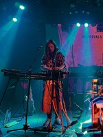 MEMORIALS (UK) / Chaton laveur on Jun 7, 2026 [197-small]