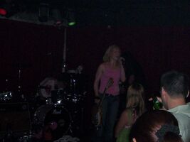 Bettie Serveert / JJ Magazine / The Twilight on Jun 24, 2005 [919-small]