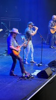 Big & Rich / Gretchen Wilson / Gary LeVox / Brothers Osborne on Apr 8, 2026 [401-small]