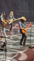 Big & Rich / Gretchen Wilson / Gary LeVox / Brothers Osborne on Apr 8, 2026 [402-small]
