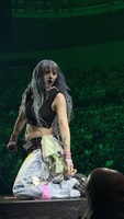 Billie Eilish / Ashnikko on Mar 4, 2025 [844-small]