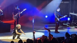 Garbage / Big Joanie on Jul 17, 2026 [904-small]
