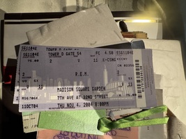 R.E.M. / Angela McCluskey / Pete Yorn on Nov 4, 2004 [909-small]