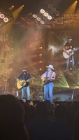 Dierks Bentley / Zach Top / The Band Loula on Jun 5, 2025 [247-small]
