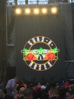 Lenny Kravitz / Guns N' Roses on Jul 19, 2016 [031-small]