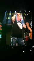 Lenny Kravitz / Guns N' Roses on Jul 19, 2016 [033-small]