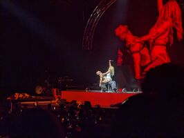Kesha / Scissor Sisters / Rose Gray on Jul 19, 2025 [119-small]