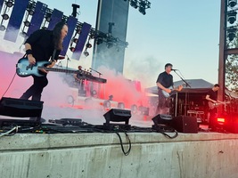 tags: Jimmy Eat World - Jimmy Eat World / Motion City Soundtrack / Illuminati Hotties on Jul 17, 2026 [404-small]