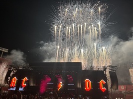 AC/DC on Jul 17, 2015 [449-small]