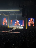Tate McRae / Zara Larsson on Sep 6, 2025 [240-small]