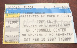 Toby Keith on Feb 10, 2007 [621-small]