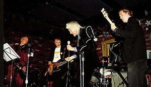 University of Errors / Thumb Of The Maid on Jul 17, 1999 [619-small]