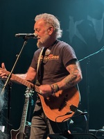 tags: Kyf Brewer - Willie Nile / Kyf Brewer on Jul 23, 2026 [183-small]