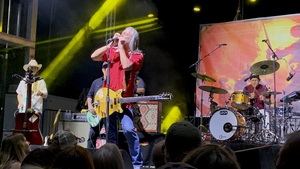 tags: Roger Clyne & The Peacemakers - Roger Clyne & The Peacemakers / Shelby Stone on Mar 14, 2026 [423-small]