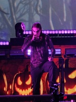 Motionless In White / Lorna Shore / Fit for a King / Static Dress on Jul 21, 2026 [840-small]
