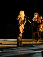 Cheap Trick / Joan Jett & The Blackhearts / Heart on Jul 24, 2016 [277-small]