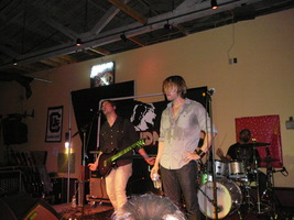 Halestorm / Adelitas Way / Aranda on Nov 22, 2009 [960-small]