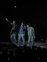 Jonas Brothers / The All-American Rejects / Franklin Jonas / Deleasa on Oct 27, 2025 [566-small]