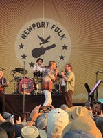 With Nathaniel Rateliff, tags: The Lumineers - Newport Folk Festival 2026 (Day 2 of 3) on Jul 25, 2026 [644-small]