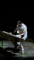 Noah Kahan / Gigi Perez / Annabelle Dinda on Jul 25, 2026 [838-small]